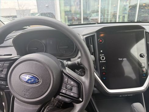 Used 2024 Subaru Crosstrek 2.0i Premium image 1