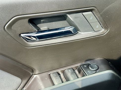 New 2025 Chevrolet Colorado LT w/ LT Convenience Package image 13