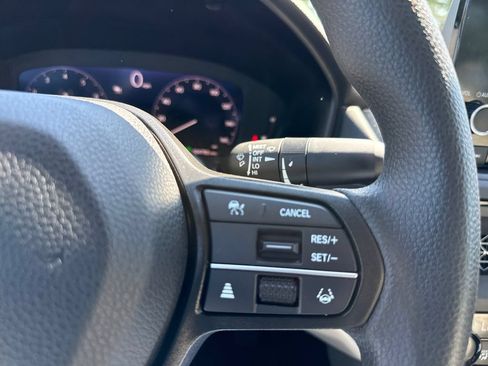 Certified 2023 Honda Accord EX image 26