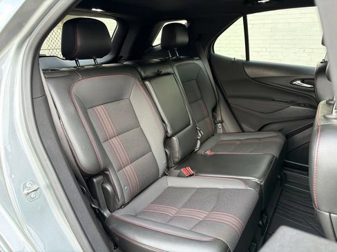 Used 2024 Chevrolet Equinox RS w/ LPO, Floor Liner Package FWD image 10