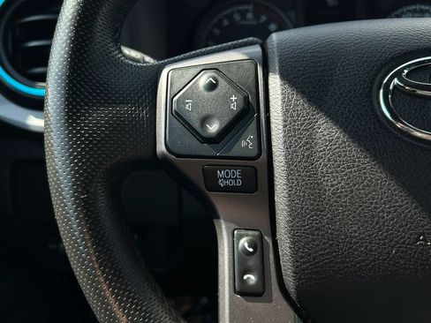 Used 2022 Toyota Tacoma TRD Sport w/ Technology Package AWD/4WD image 20