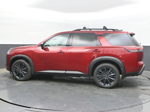 New 2026 Nissan Pathfinder SL AWD/4WD image 5