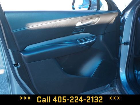 Used 2025 Cadillac XT4 Premium Luxury AWD/4WD image 15