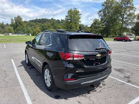 Used 2023 Chevrolet Equinox LT AWD/4WD image 7