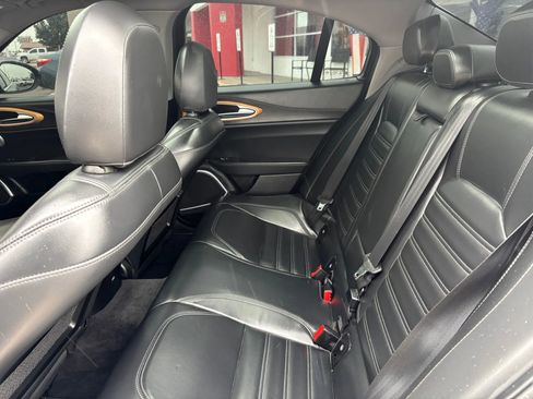 Used 2017 Alfa Romeo Giulia Ti w/ TI Lusso Light Wood Package image 34