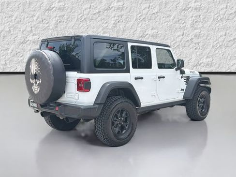 Used 2021 Jeep Wrangler Unlimited Sport AWD/4WD image 3
