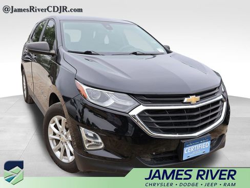 Used 2020 Chevrolet Equinox LS w/ LS Convenience Package FWD image 6