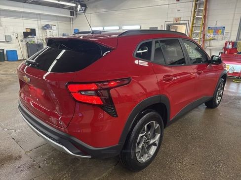 New 2026 Chevrolet Trax LT FWD image 6