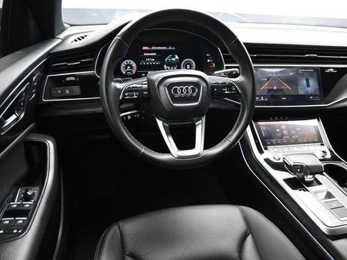 Used 2021 Audi Q8 Premium Plus AWD/4WD image 12