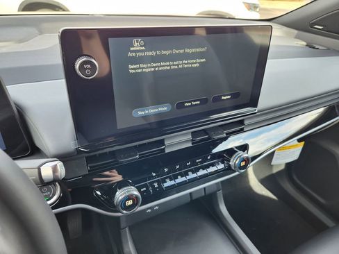 New 2026 Honda Prologue Touring image 15