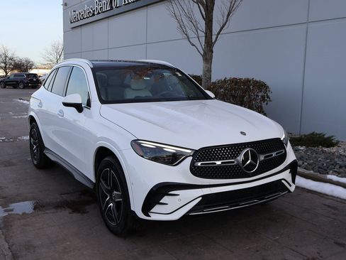 Certified 2023 Mercedes-Benz GLC 300 4MATIC image 1