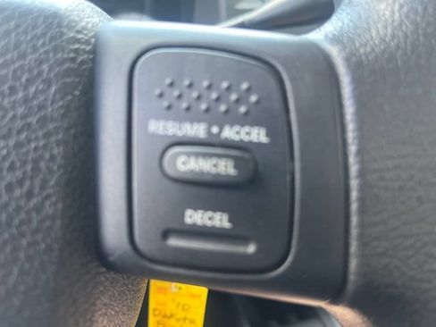 Used 2010 Dodge Dakota Big Horn RWD image 12