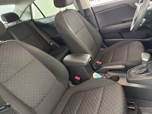 Used 2019 Kia Rio S image 16
