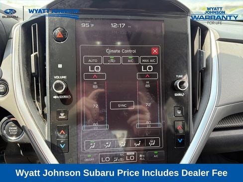Used 2025 Subaru Crosstrek 2.5i Premium AWD/4WD image 25