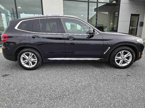 Used 2018 BMW X3 xDrive30i w/ Convenience Package image 2