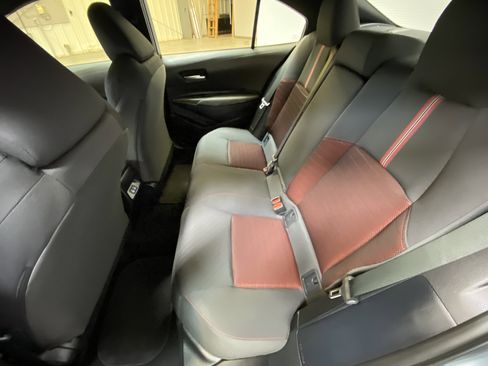 Used 2025 Toyota Corolla SE image 23