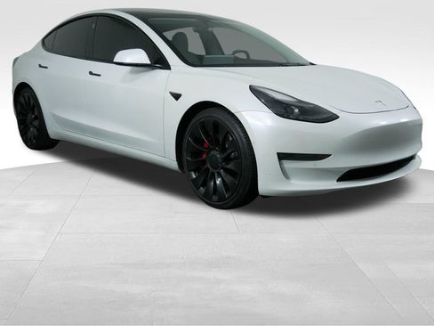 Used 2022 Tesla Model 3 Performance AWD/4WD image 2