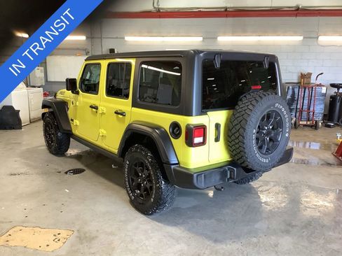 Used 2023 Jeep Wrangler Unlimited Sport AWD/4WD image 3