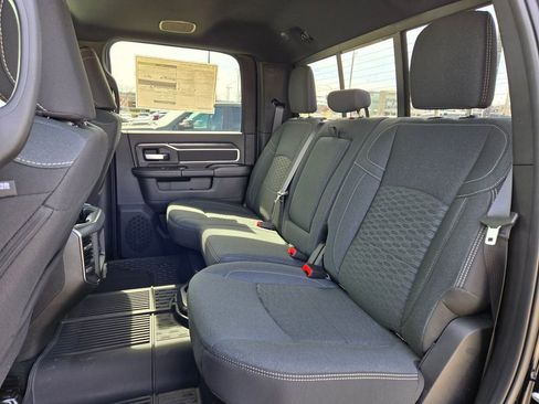 New 2026 RAM 2500 Big Horn AWD/4WD image 27