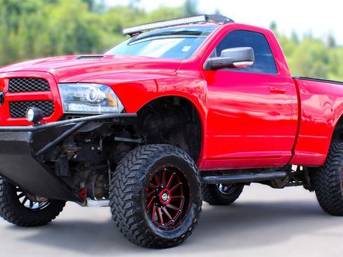 Used 2013 RAM 1500 Sport w/ Remote Start & Security Group image 3