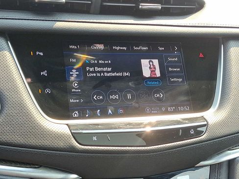 Used 2025 Cadillac XT5 Sportv w/ Technology Package AWD/4WD image 19