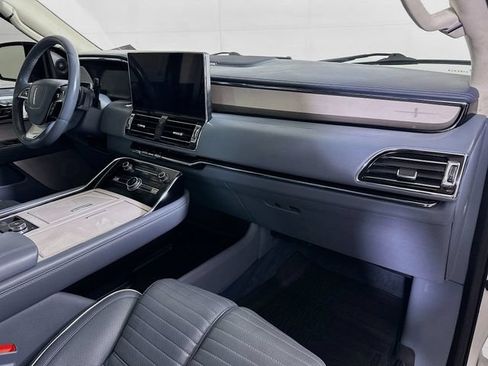 Certified 2023 Lincoln Navigator L Black Label AWD/4WD image 36