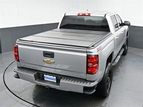 Used 2018 Chevrolet Silverado 1500 LT w/ All Star Edition image 34