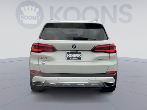Used 2022 BMW X5 xDrive45e w/ Executive Package image 5