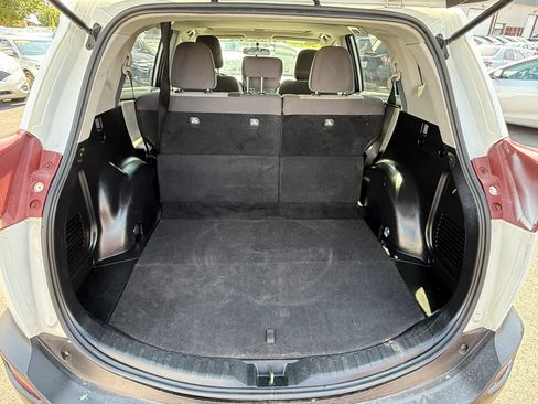 Used 2014 Toyota RAV4 XLE FWD image 35