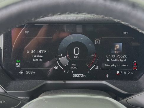 Used 2024 GMC Acadia Elevation FWD image 16