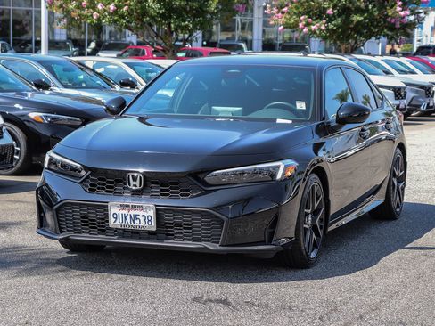 Certified 2025 Honda Civic Sport image 3