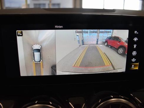 Used 2022 Mercedes-Benz GLA 35 AMG 4MATIC image 29