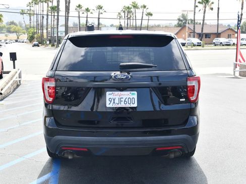 Used 2017 Ford Explorer 4WD Police Interceptor w/ 2-tone Vinyl Package #1 image 6