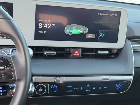 Used 2024 Hyundai Ioniq 5 SE RWD image 13