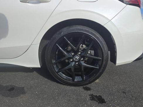 Certified 2025 Honda Civic Sport image 12