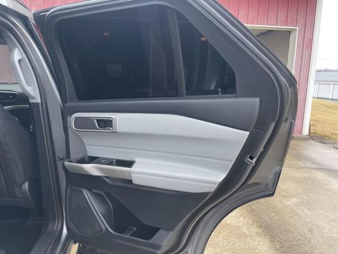 Used 2023 Ford Explorer XLT w/ Equipment Group 202A image 24
