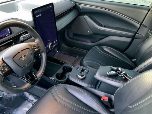 Used 2021 Ford Mustang Mach-E Premium RWD image 16