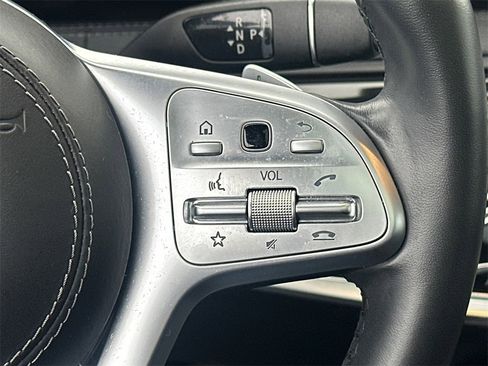Used 2020 Mercedes-Benz S 560 Sedan image 28