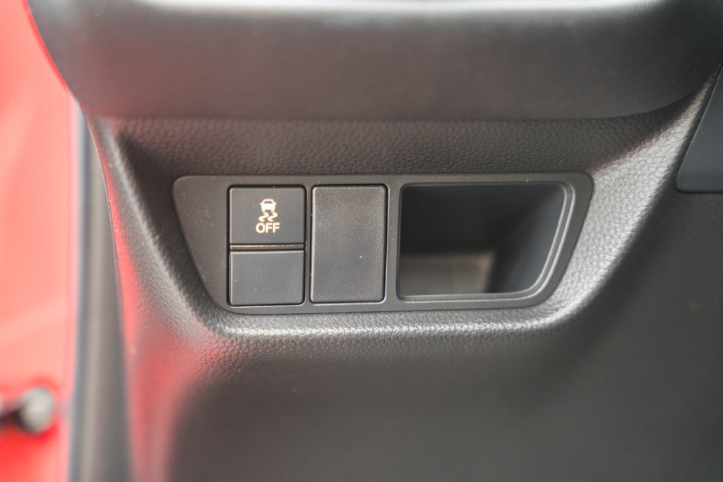 Used 2023 Honda HR-V Sport image 37