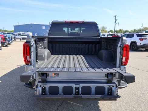 Used 2023 GMC Sierra 1500 Denali w/ Denali Reserve Package image 5