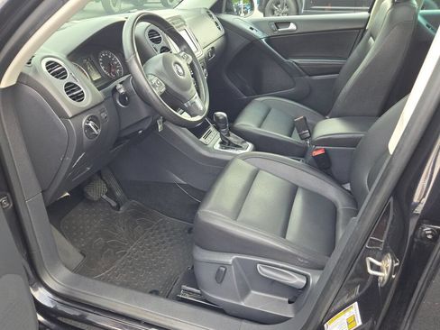 Used 2012 Volkswagen Tiguan S FWD image 26