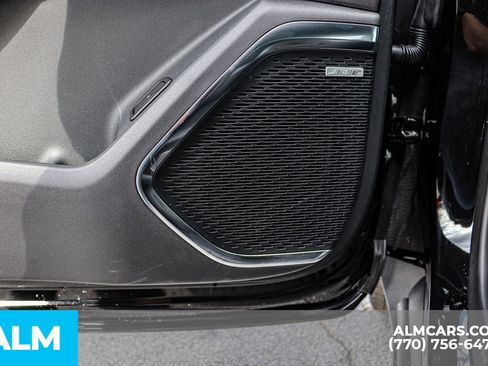 Used 2025 Chevrolet Traverse LT w/ Enhanced Driving Package image 56