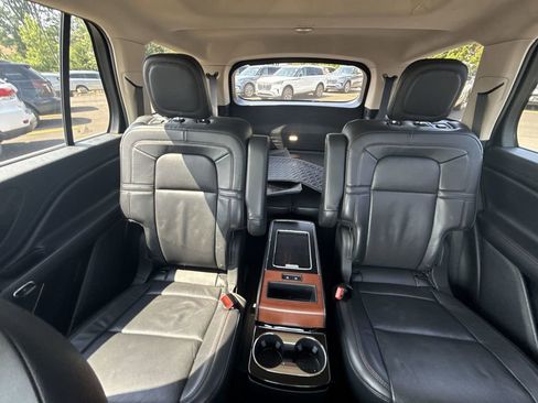 Used 2020 Lincoln Aviator Reserve w/ Equipment Group 201A image 25