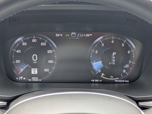 Used 2021 Volvo XC60 T5 Inscription w/ Advanced Package FWD image 11