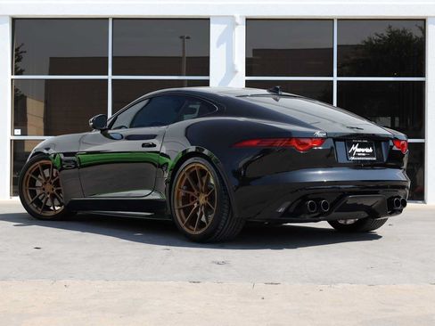 Used 2016 Jaguar F-TYPE R AWD/4WD image 10
