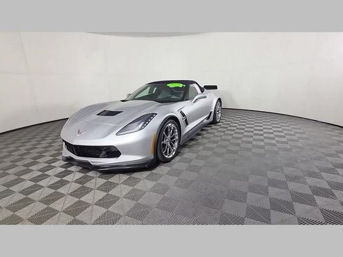 Used 2019 Chevrolet Corvette Grand Sport RWD image 48