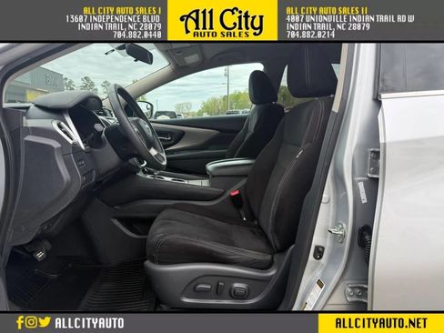 Used 2017 Nissan Murano SV AWD/4WD image 3