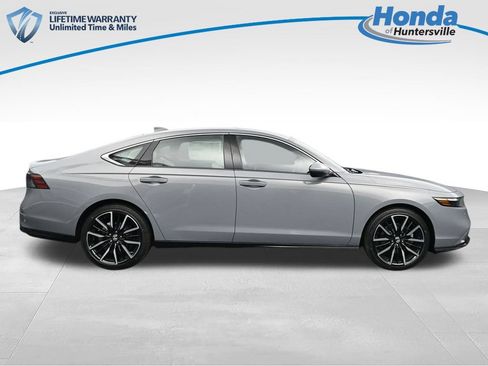 New 2026 Honda Accord Touring image 10