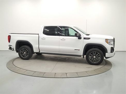 Used 2022 GMC Sierra 1500 AT4 w/ AT4 Premium Package image 8