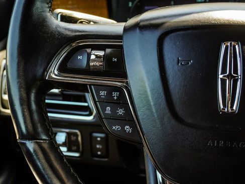 Used 2023 Lincoln Navigator L Black Label AWD/4WD image 32